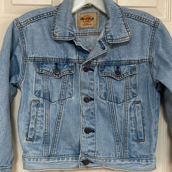 Hard Rock Cafe New York vintage blue jean jacket. Size 8